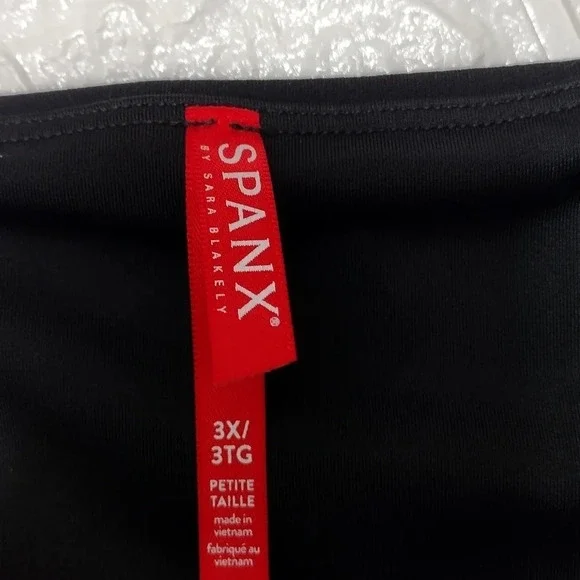 SPANX Women's Ponte Knit Ankle Leggings Size 3X Black NWOT